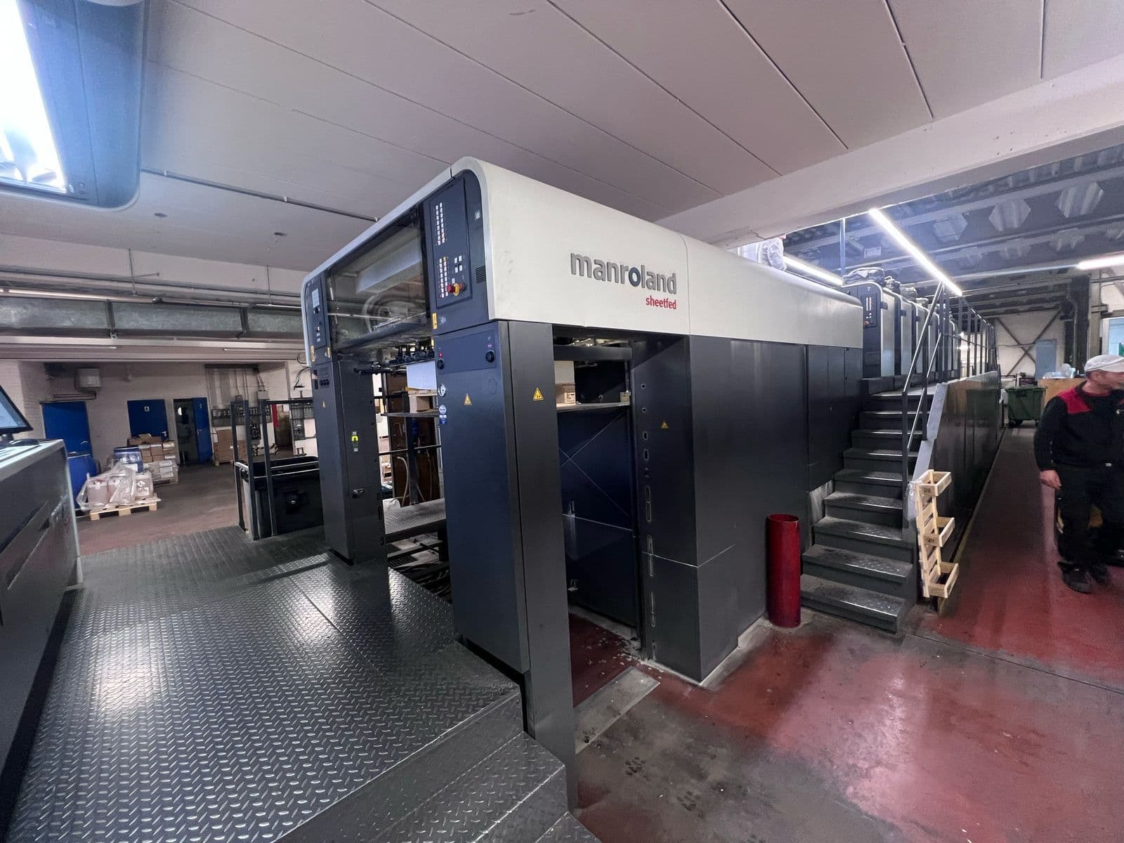 6+1 Color Offset Printing Press — Manroland (Germany)